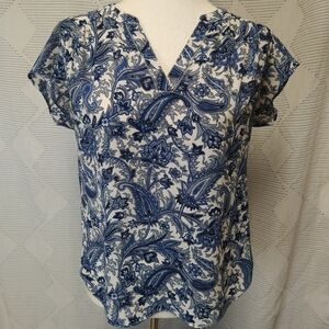 Banana Republic paisley top size XS